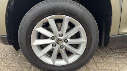 Voertuigafbeelding 14