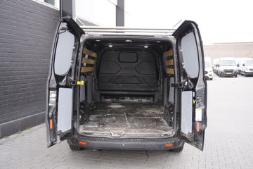 Voertuigafbeelding 6