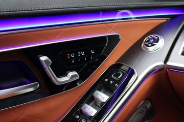 Voertuigafbeelding 17