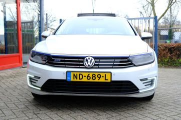 Voertuigafbeelding 6