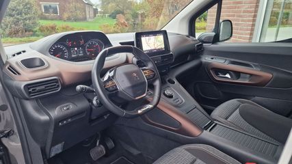 Voertuigafbeelding 9