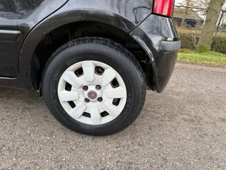 Voertuigafbeelding 11