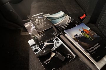 Voertuigafbeelding 16