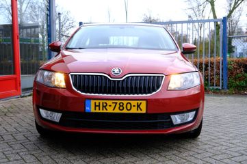 Voertuigafbeelding 6