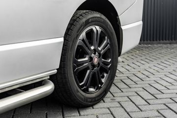 Voertuigafbeelding 10