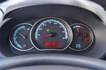 Voertuigafbeelding 8