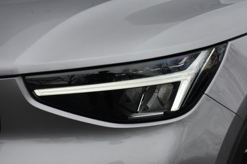 Voertuigafbeelding 7