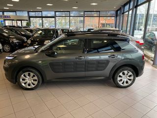 Voertuigafbeelding 9