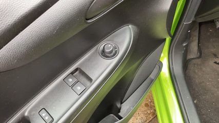 Voertuigafbeelding 3