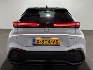 Voertuigafbeelding 8