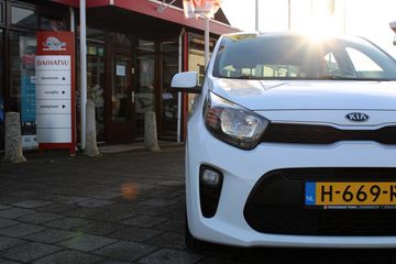 Voertuigafbeelding 6