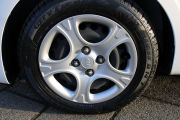 Voertuigafbeelding 8