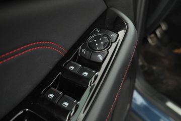 Voertuigafbeelding 15