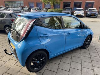 Voertuigafbeelding 7