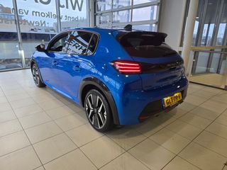 Voertuigafbeelding 3