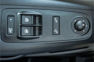 Voertuigafbeelding 24