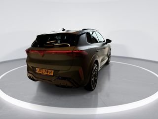 Voertuigafbeelding 3