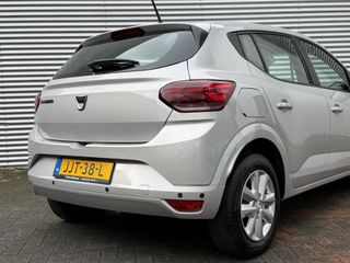 Voertuigafbeelding 11