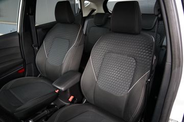 Voertuigafbeelding 4