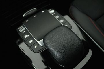 Voertuigafbeelding 23