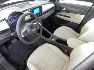 Voertuigafbeelding 6