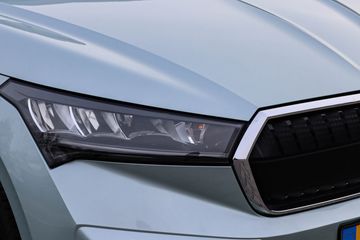 Voertuigafbeelding 8