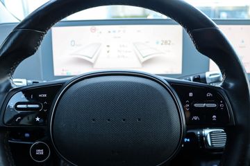 Voertuigafbeelding 16