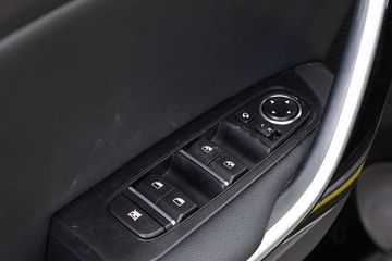 Voertuigafbeelding 7