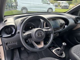 Voertuigafbeelding 8