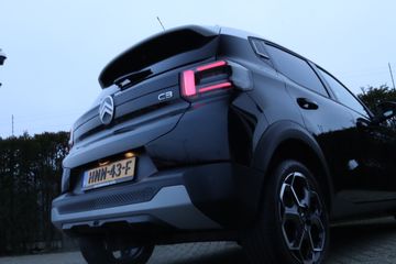 Voertuigafbeelding 11