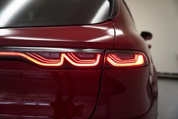 Voertuigafbeelding 38