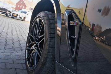 Voertuigafbeelding 13