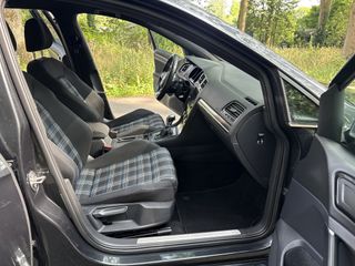 Voertuigafbeelding 46