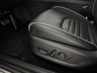 Voertuigafbeelding 42