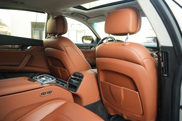 Voertuigafbeelding 12