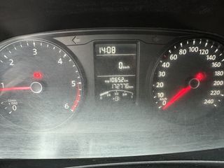 Voertuigafbeelding 9