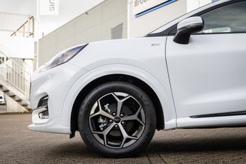 Voertuigafbeelding 4