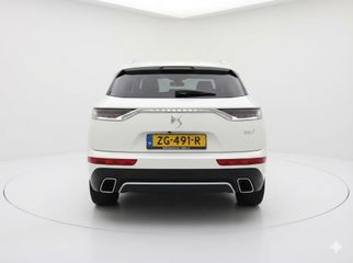 Voertuigafbeelding 6