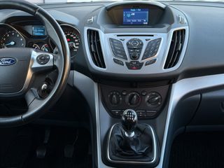 Voertuigafbeelding 10