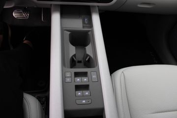 Voertuigafbeelding 24