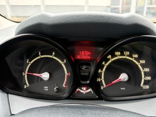 Voertuigafbeelding 13