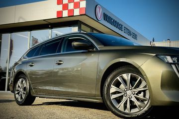 Voertuigafbeelding 2