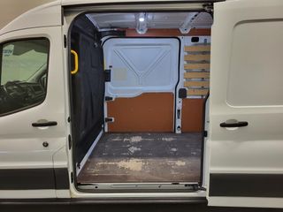 Voertuigafbeelding 4