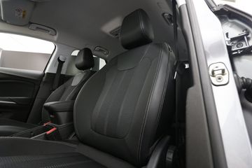 Voertuigafbeelding 13