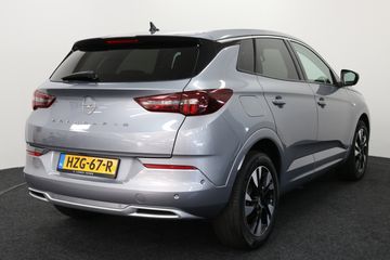 Voertuigafbeelding 8