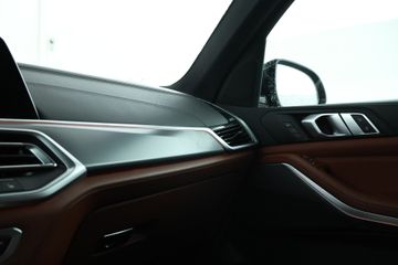 Voertuigafbeelding 43