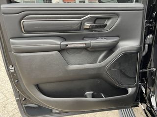 Voertuigafbeelding 37