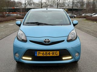 Voertuigafbeelding 8