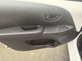 Voertuigafbeelding 21