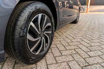 Voertuigafbeelding 14